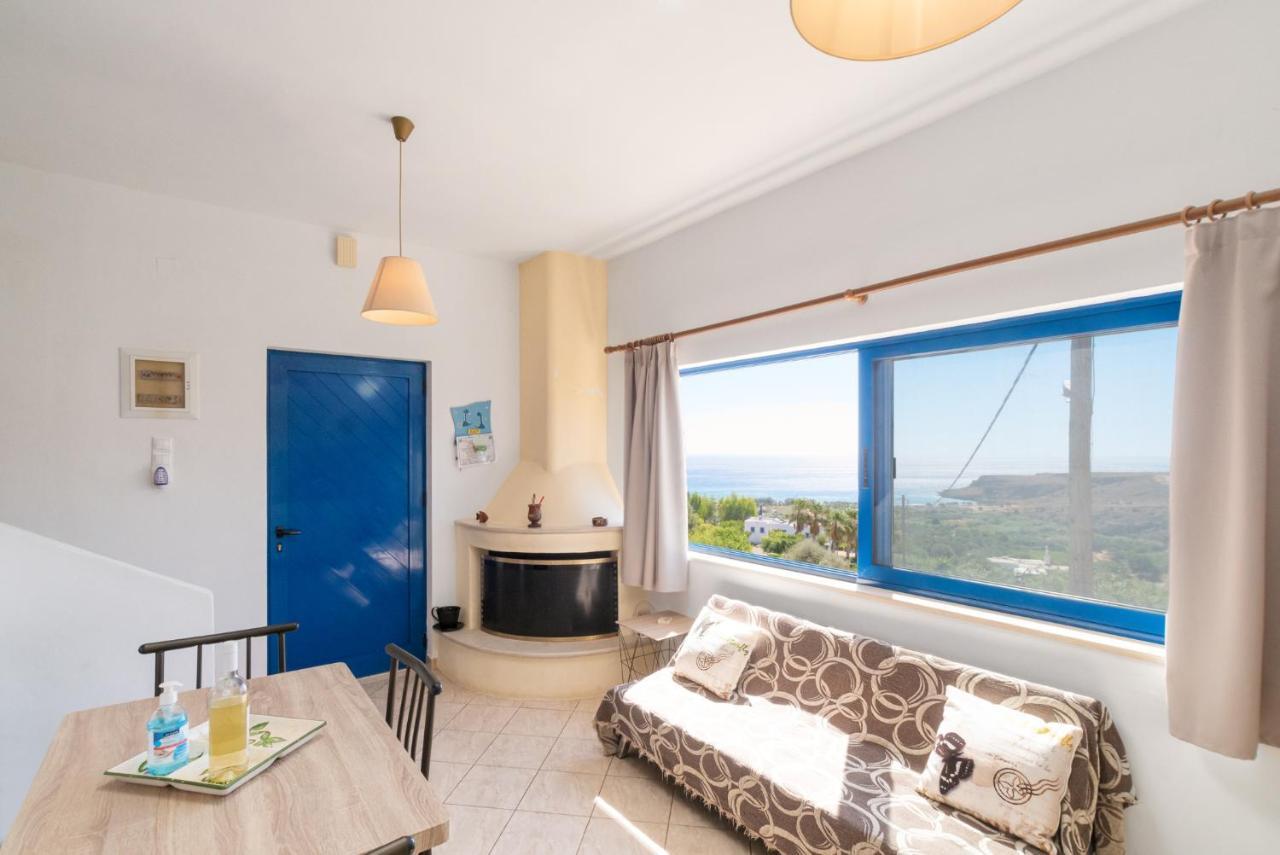 Anthia Sea View *